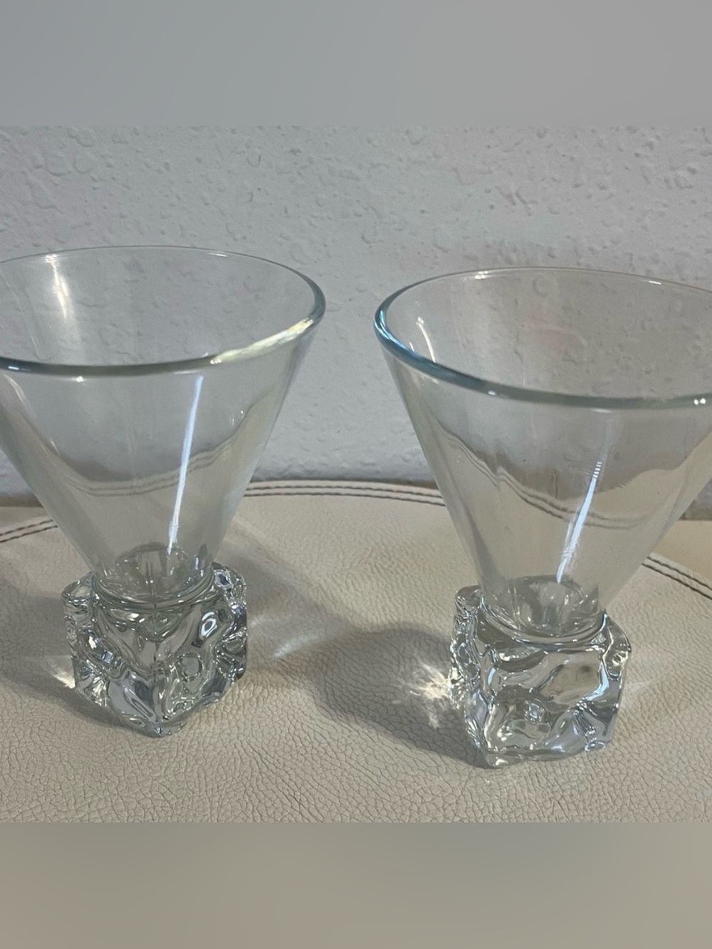 Set of glasses with ice cube bases
